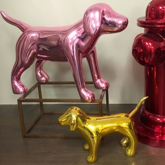 ISO Vs pink dogs and boxes - Picture 8 of 8